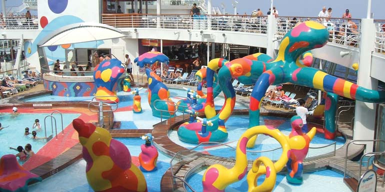 Children's Aquatic Play Features Oasis of the Seas_edited-1