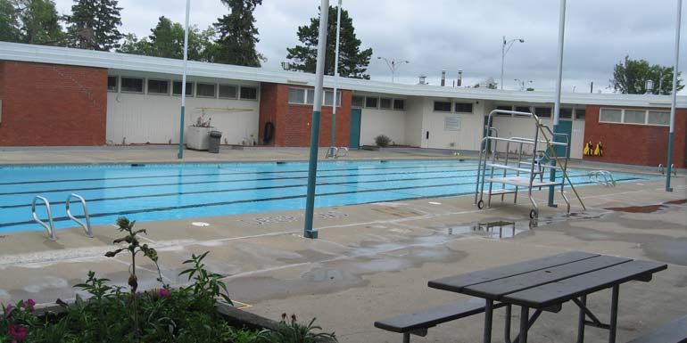 Photo courtesy BioNova Borden Park Pool