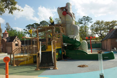 Splash Pad Features - WhiteWater