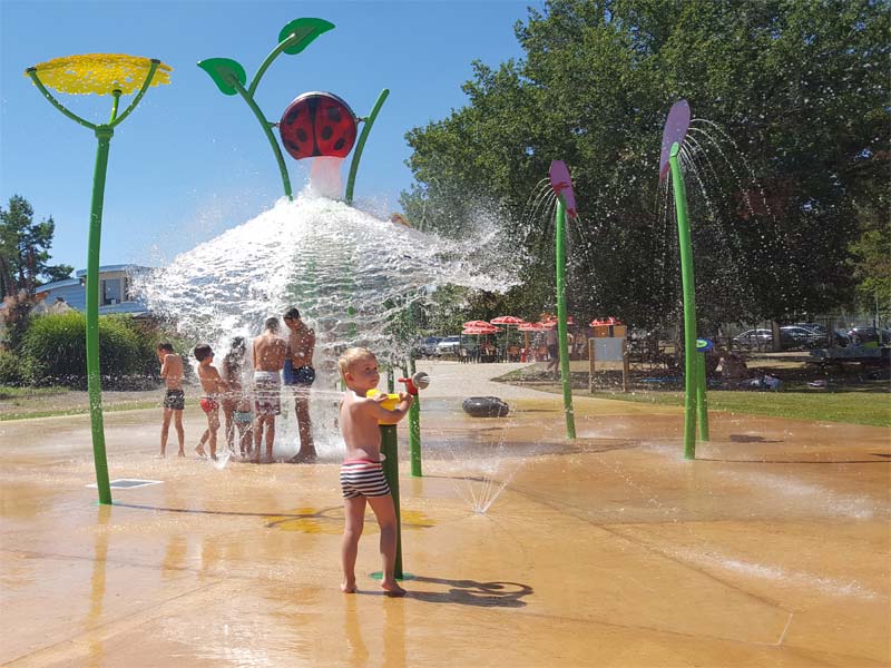 KASO Sols et Jeux Aquatiques, in France, was recognized by Waterplay Solutions for aquatic play leadership in its region with the 2017 President’s Award.