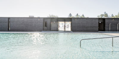 Borden Park Swimming Pool