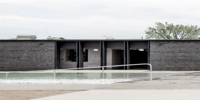 Borden Park Swimming Pool