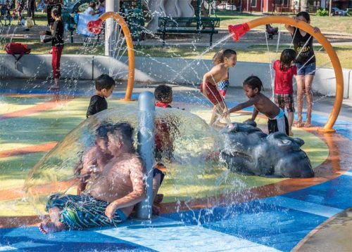 Designers do not find large, solid elements as an ideal choice for water play areas; features should be minimized, thus limiting the places where children can hide.