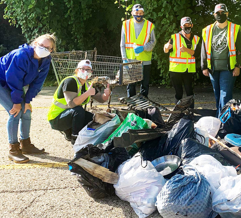 Employees of Haviland Manufacturing recently did their part to help clean up trash from and around the Grand River in Grand Rapids, Mich.