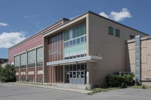 In December 2022, LaurenHill Academy’s St. Laurent Junior Campus in Montreal celebrated the completion of a $1.9 million renovation, targeting its swimming pool, locker rooms, and bathrooms, which started in June 2020.